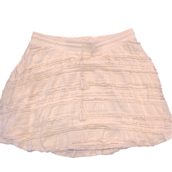 torrid Dresses & Skirts - Torrid lace ivory skirt with tassels size 2X